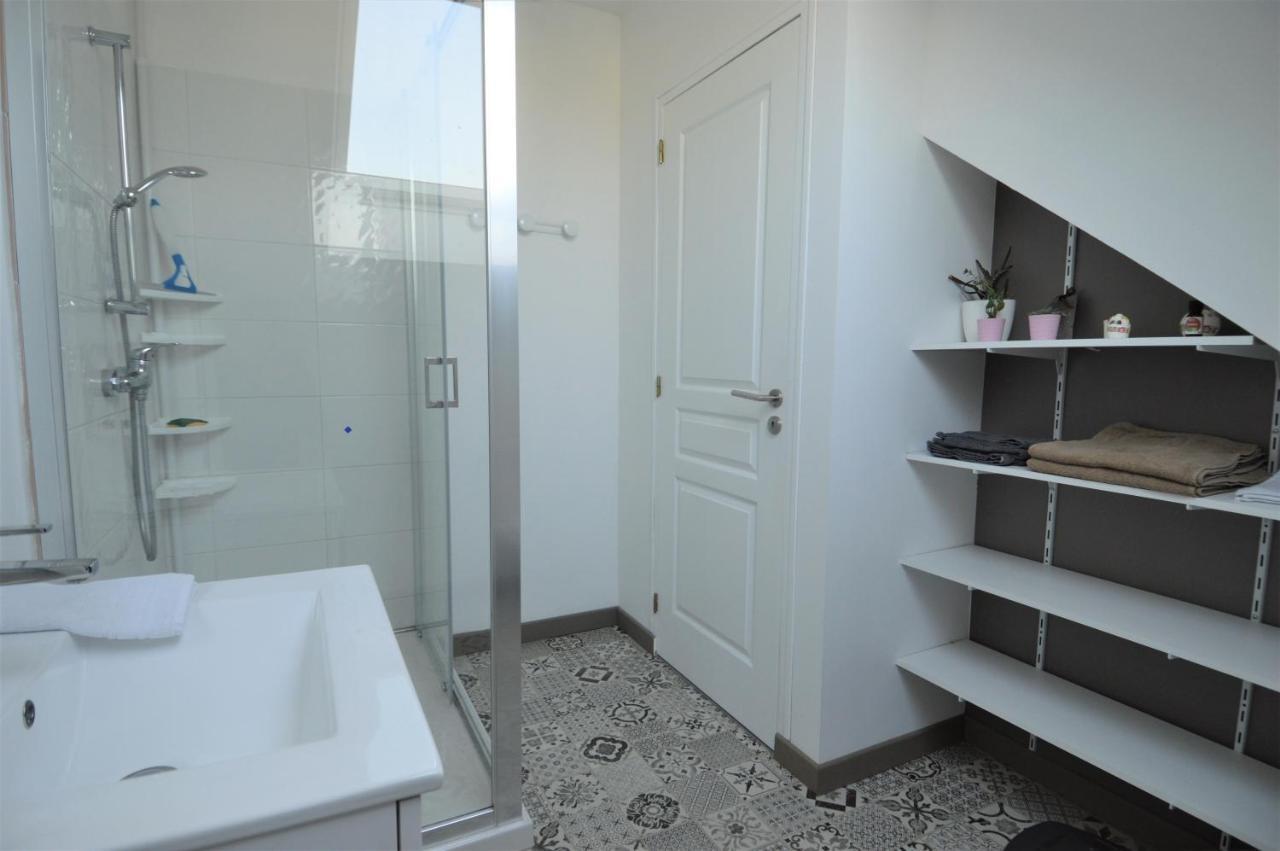 Appartement Moderne Avec Terrasse A 500M De La Mer كورسول-سور-مار المظهر الخارجي الصورة